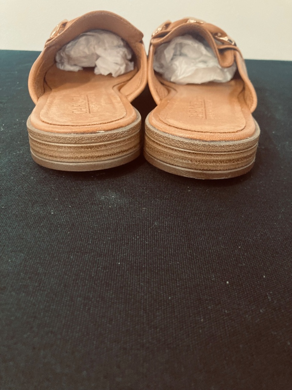 Carmela Tan Mules with Chain detail NWOT Size 38 - Picture 8 of 9